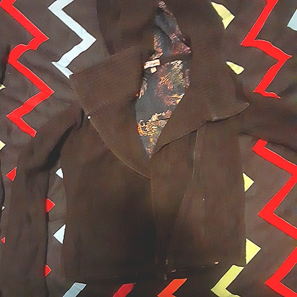 Clothes - Picture 3 of 5